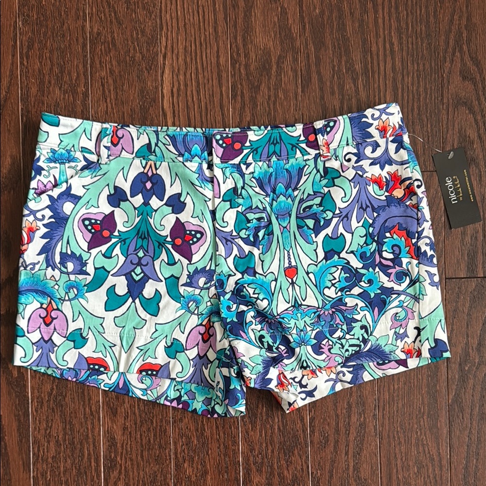 Nicole Printed Shorts